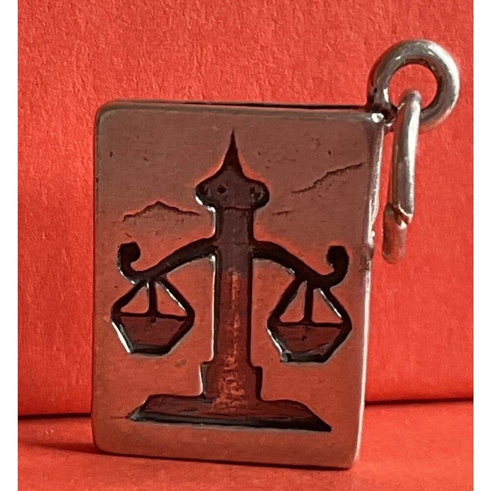 Vintage Sterling Silver LAW Book Charm - Picture 4 of 6